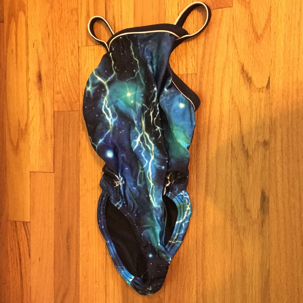 Speedo swim suit size 26